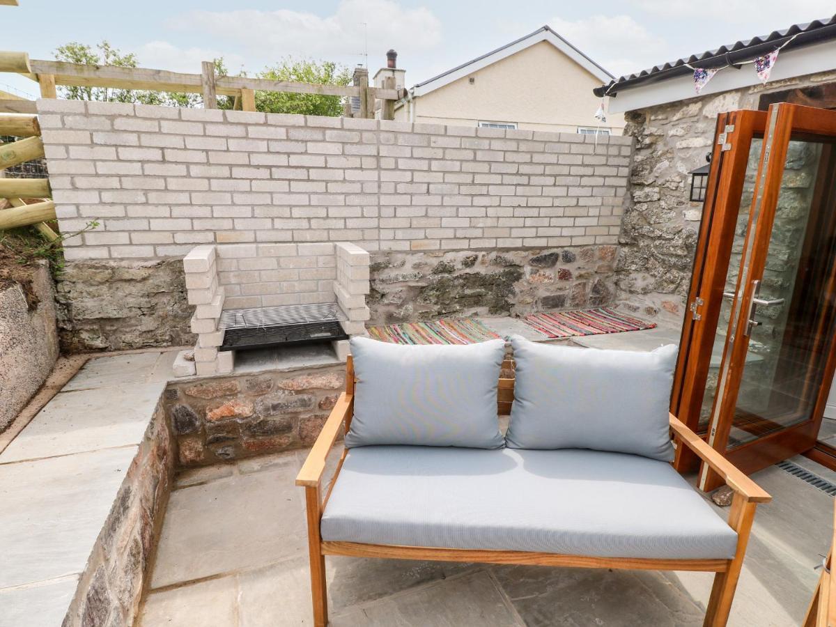 Lime Kiln Cottage Бридженд Екстериор снимка