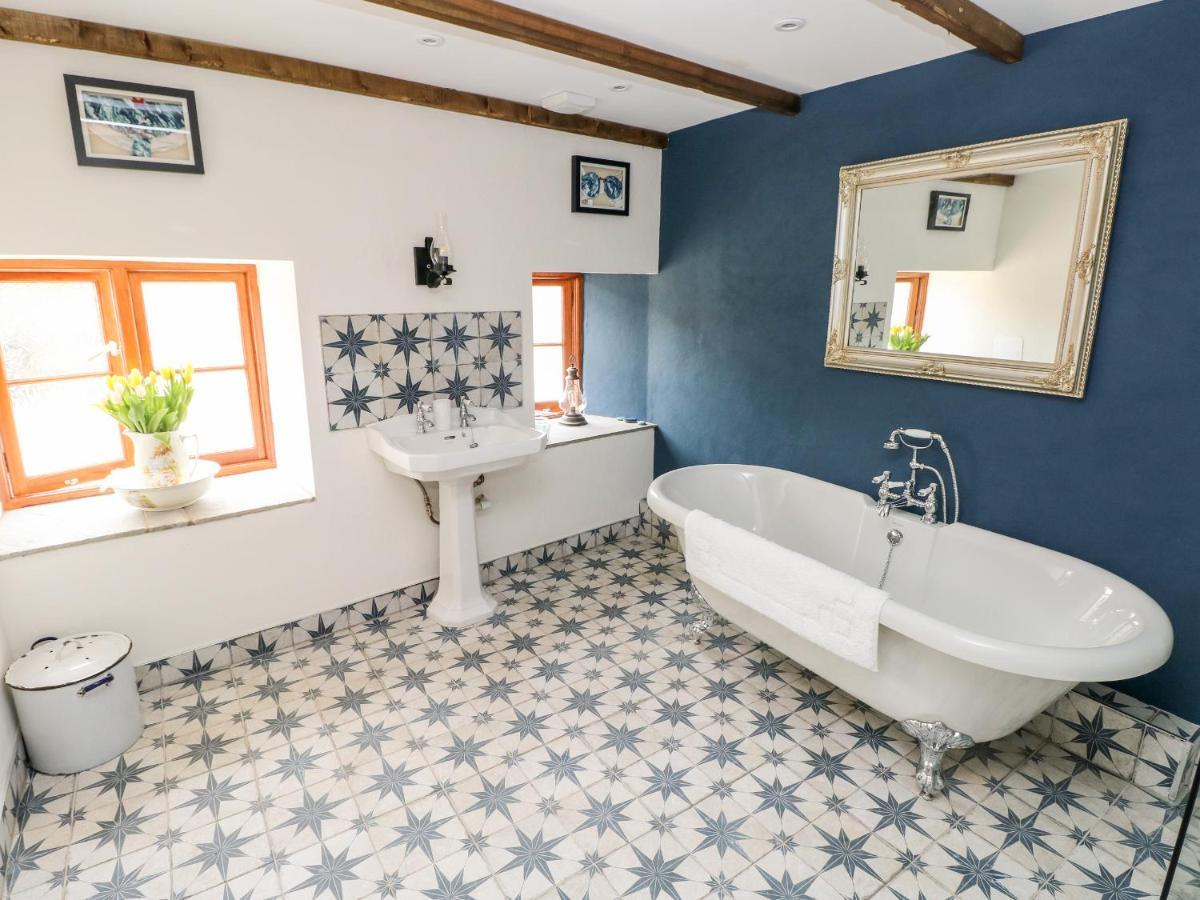 Lime Kiln Cottage Бридженд Екстериор снимка