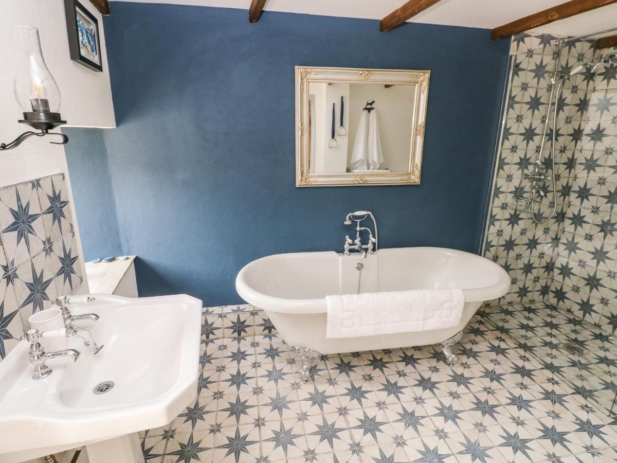 Lime Kiln Cottage Бридженд Екстериор снимка